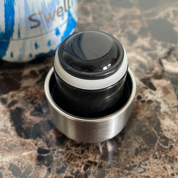 The Original S’well Insulated Stainless Steel Bottle - Picture 10 of 13